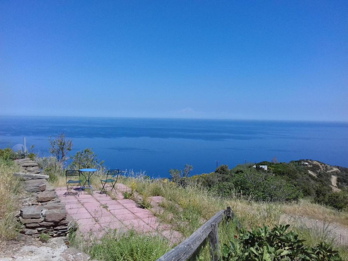 Ikarian Centre - Accommodation & Mountain Hiking Evdilos  Esterno foto